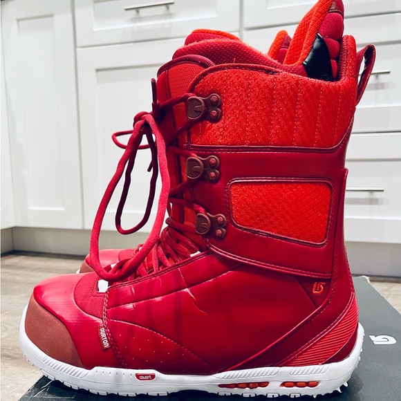 Burton HAIL-R Mens Snowboard Boots - Size 12 - RED - Minty. Fresh as 2012. - Picture 13 of 16